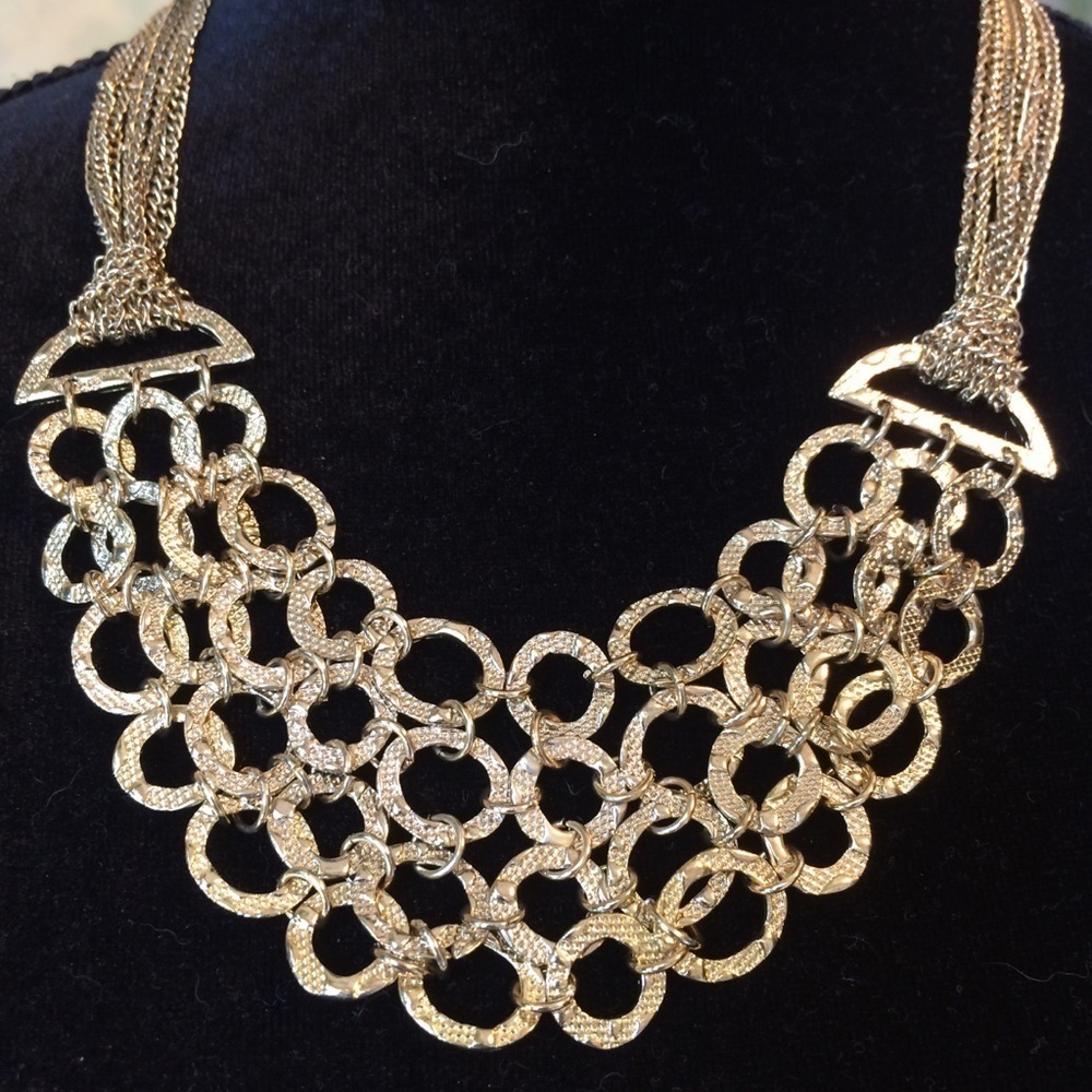 Textured Hammered Link And Chain Gold Bold Statement Necklace 27$